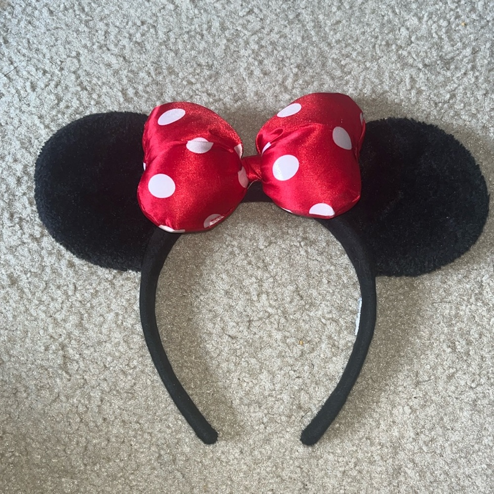 Minnie ears